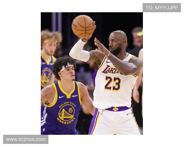 勇士队在对阵湖人的比赛中失利赛季前景堪忧球员状态需提升